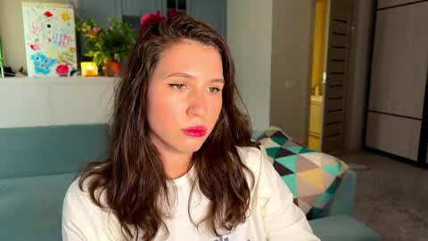 honeyed_hazze online show from June 1, 2026, 12:40 pm