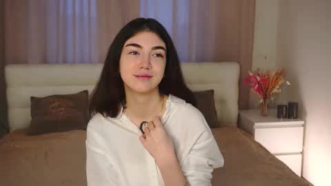 Snapshot of honeykadakia chatting on November 26, 2025, 6:47 am Jane online show from November 26, 2025, 6:47 am