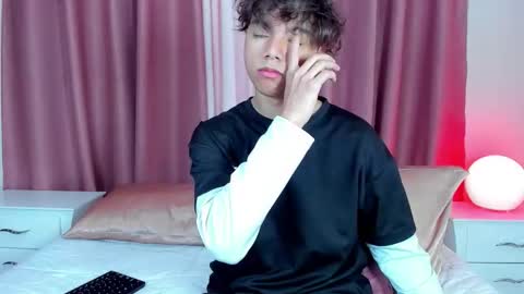 honeymoon_sariel online show from March 15, 2026, 1:28 pm