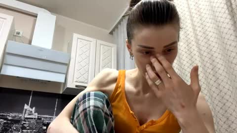 Sofia online show from April 4, 2026, 4:59 pm