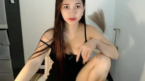 Snapshot of honeysinsjane910597 chatting on June 15, 2026, 9:11 am honeysinsjane910597 online show from June 15, 2026, 9:11 am