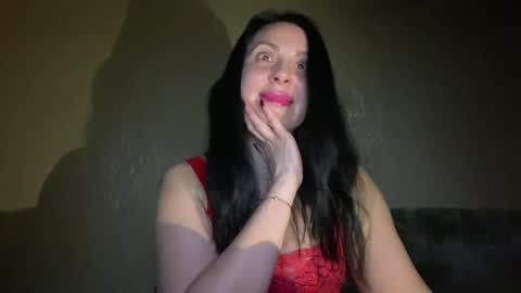 Snapshot of honeyvibe26 chatting on May 19, 2026, 8:59 pm honeyvibe26 online show from May 19, 2026, 8:59 pm