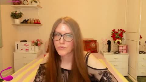 honeywinexs online show from May 31, 2026, 1:29 pm