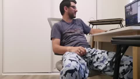 hopefulguy86 online show from May 15, 2026, 11:34 pm