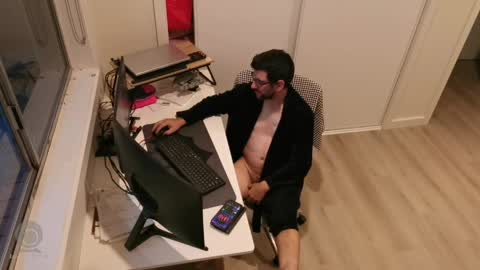 hopefulguy86 online show from May 23, 2026, 7:13 am