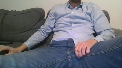 Snapshot of hor34ny5 chatting on November 30, 2025, 8:24 pm hor34ny5 online show from November 30, 2025, 8:24 pm