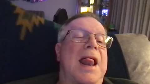 horndog online show from March 8, 2026, 8:18 am