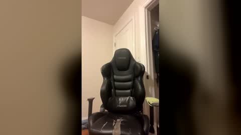 Snapshot of horndogg_93 chatting on March 3, 2026, 5:57 am HornDog Fun online show from March 3, 2026, 5:57 am