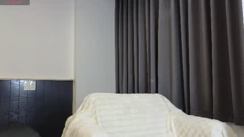 Snapshot of horney_emma chatting on June 26, 2026, 12:59 am Emma online show from June 26, 2026, 12:59 am