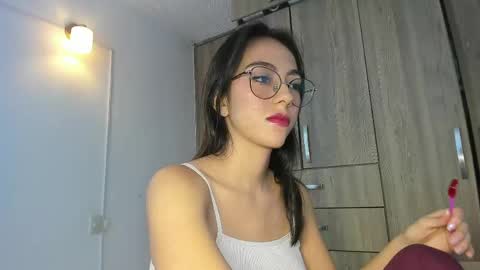 Snapshot of horny_adiction chatting on May 6, 2026, 8:58 pm horny_adiction online show from May 6, 2026, 8:58 pm