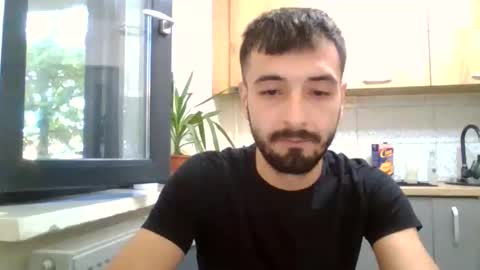 Snapshot of horny_couple9600 chatting on September 23, 2025, 4:59 am horny_couple9600 online show from September 23, 2025, 4:59 am