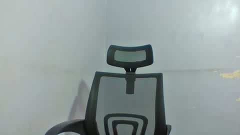 Snapshot of horny_hearts chatting on July 6, 2026, 12:46 pm phanice online show from July 6, 2026, 12:46 pm
