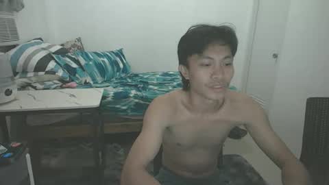 horny_kent4u online show from April 16, 2026, 3:46 pm