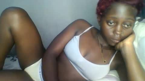 Snapshot of hornybella84 chatting on April 28, 2026, 6:07 am Bella online show from April 28, 2026, 6:07 am