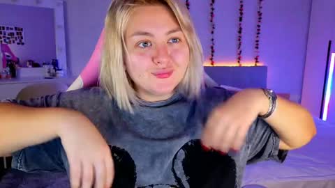 HornyCakee online show from April 9, 2026, 10:31 am