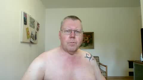 Meikelmeier online show from October 12, 2025, 1:43 pm