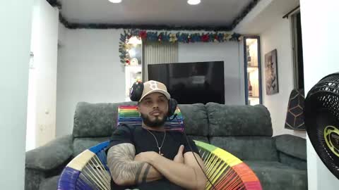 hornygirl_20000 online show from May 11, 2026, 2:50 am