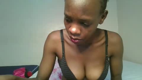 Snapshot of hornylittleprinces chatting on October 17, 2025, 5:54 am Princes online show from October 17, 2025, 5:54 am
