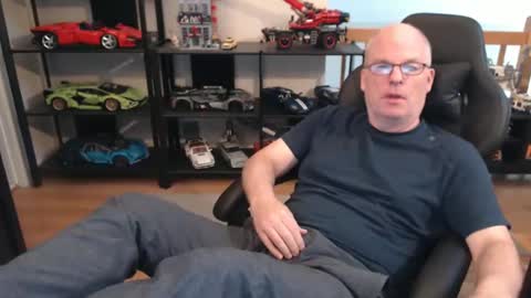 hornynthick70 online show from January 20, 2025, 9:11 pm