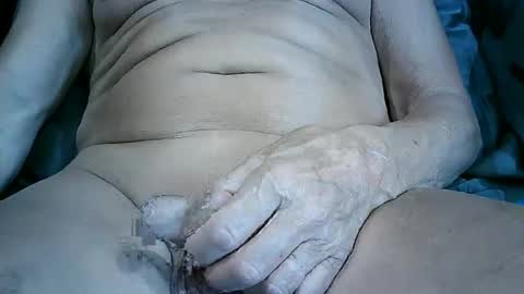 hornytomuk1 online show from June 18, 2026, 8:14 am