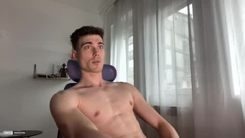 Snapshot of hornytwunk01 chatting on October 3, 2025, 8:33 am hornytwunk01 online show from October 3, 2025, 8:33 am