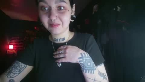 Snapshot of horror_circus chatting on February 18, 2025, 1:10 am Messalina Horror online show from February 18, 2025, 1:10 am