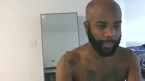 Snapshot of horus00 chatting on December 17, 2024, 1:16 pm Horus00 online show from December 17, 2024, 1:16 pm