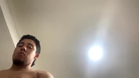 Snapshot of hot2512 chatting on March 1, 2025, 11:58 pm hot2512 online show from March 1, 2025, 11:58 pm