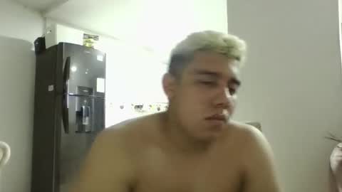 Snapshot of hot2512 chatting on January 9, 2026, 2:03 am hot2512 online show from January 9, 2026, 2:03 am