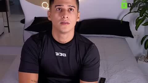 Snapshot of hot69temptation chatting on April 8, 2026, 3:12 pm Marcus Tatti online show from April 8, 2026, 3:12 pm