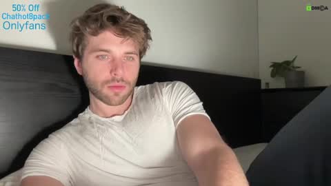 Snapshot of hot8pack01 chatting on January 28, 2025, 4:08 am Edward aka Wolf online show from January 28, 2025, 4:08 am