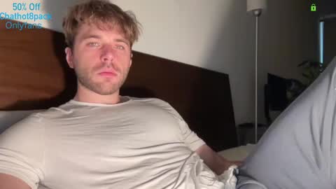 Edward aka Wolf online show from November 17, 2025, 9:31 pm