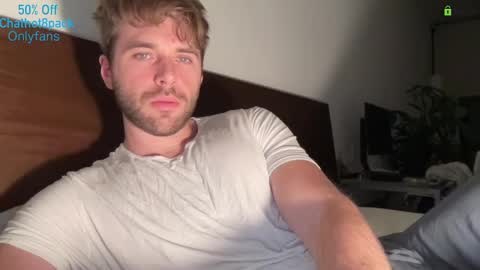 Edward aka Wolf online show from November 23, 2025, 1:27 am