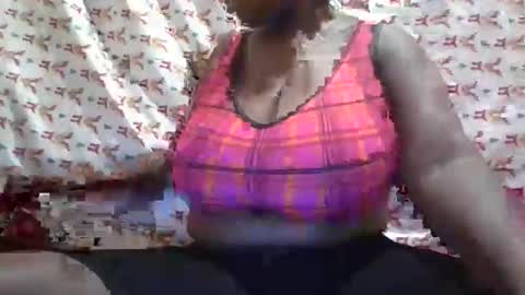 Snapshot of hot_alynn chatting on October 22, 2025, 5:19 am ALLYN online show from October 22, 2025, 5:19 am