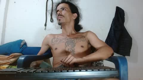 Private open online show from May 25, 2026, 7:20 pm