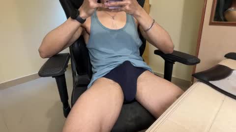 hot asian boy online show from June 2, 2026, 12:40 pm