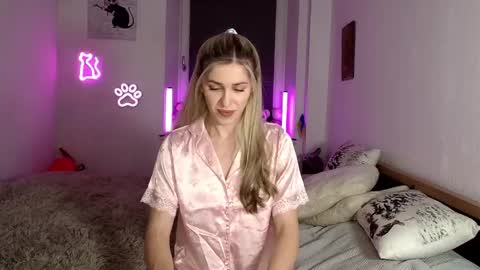 Dashka online show from March 3, 2026, 10:15 pm