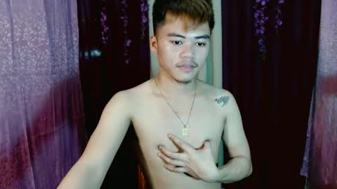 Snapshot of hot_emmanuel chatting on March 1, 2025, 12:28 am hot_emmanuel online show from March 1, 2025, 12:28 am