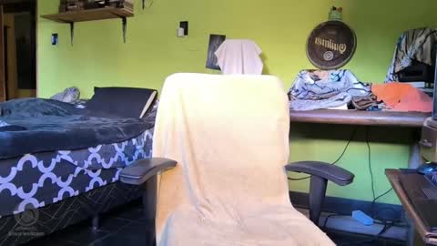 Snapshot of hot_fellow chatting on December 22, 2024, 7:31 pm Hot Fellow online show from December 22, 2024, 7:31 pm