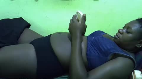 Snapshot of hot_girlly chatting on January 17, 2026, 4:17 am hot_girlly online show from January 17, 2026, 4:17 am