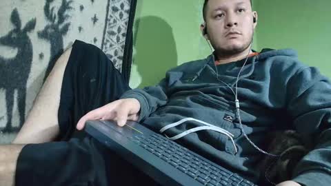 hot_guy36 online show from March 15, 2026, 4:02 pm