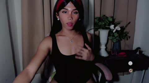 Khianna online show from May 31, 2026, 6:09 pm