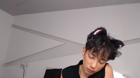 Snapshot of hot_little_bunny chatting on February 8, 2025, 11:55 pm Alana online show from February 8, 2025, 11:55 pm