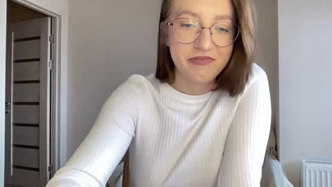 Snapshot of hot_lliinns chatting on January 14, 2025, 1:49 pm Lina online show from January 14, 2025, 1:49 pm
