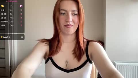 Lina online show from April 7, 2026, 8:48 am