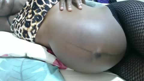 Snapshot of hot_marrie chatting on February 11, 2025, 12:05 pm Marrie online show from February 11, 2025, 12:05 pm