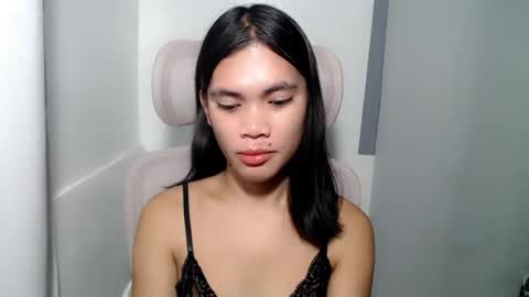 hot_pauline online show from August 3, 2026, 11:52 pm