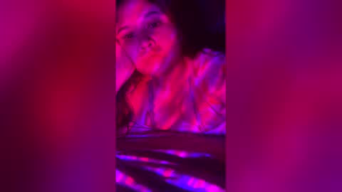 Snapshot of hot_phoenixx chatting on March 2, 2026, 4:03 pm hot_phoenixx online show from March 2, 2026, 4:03 pm