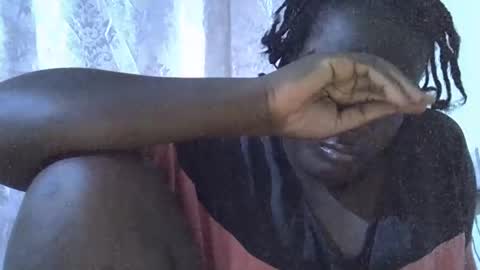 RAYLAH online show from March 26, 2026, 11:54 pm