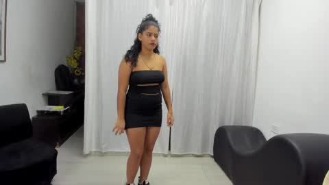 Vanesa Oliver and Andrew online show from April 8, 2026, 11:32 am